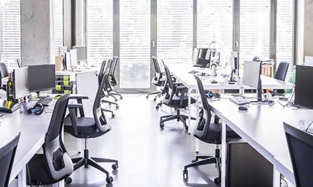 Responding to the current crisis with a decentralised customer service solution
